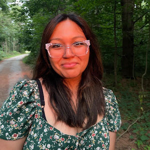 Meet your Posher, Carolina